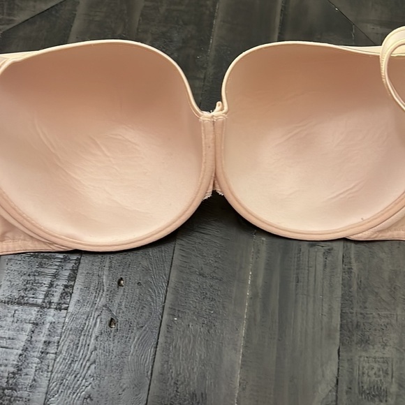 Torrid T-shirt lightly lined smooth back bra - Picture 6 of 7
